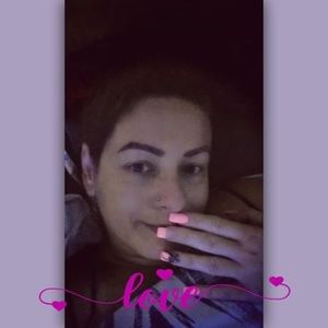 Meet your Posher, Cynthia